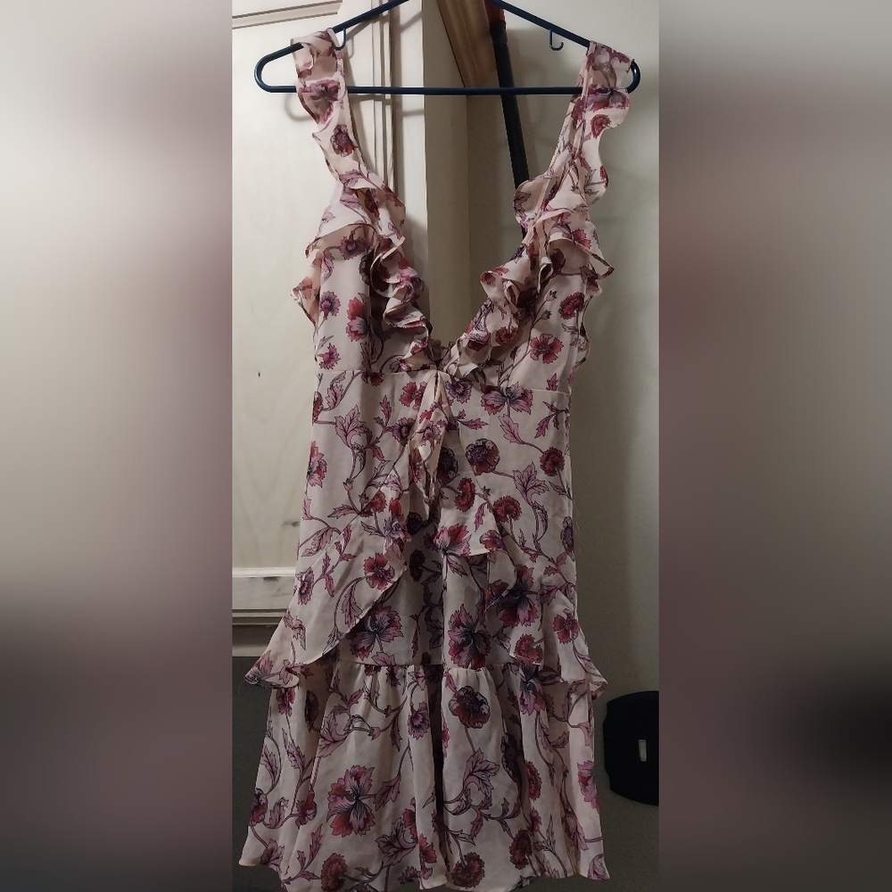 REDUCED FOR 4 HRS.From love and lemons dress